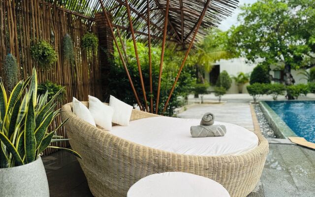 Long Set Resort