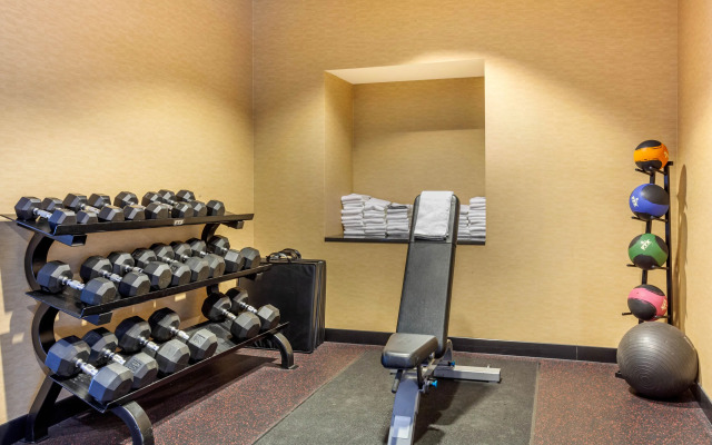 Cambria Hotel Fort Collins