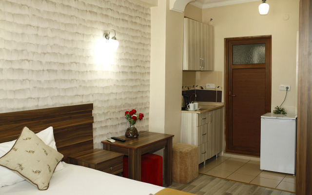 Birlik Aparthotel