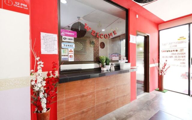 OYO 712 Hotel Corridor