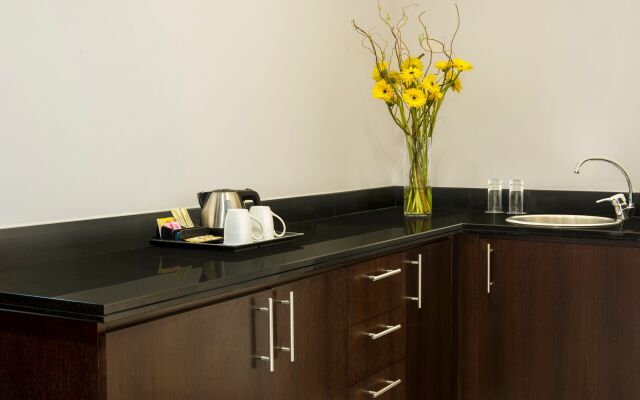 Four Points by Sheraton Sheikh Zayed Road Hotel