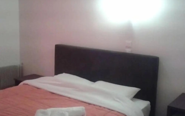 Ballas Hotel