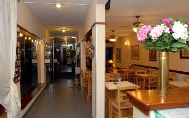 Hotel Sol Colonia