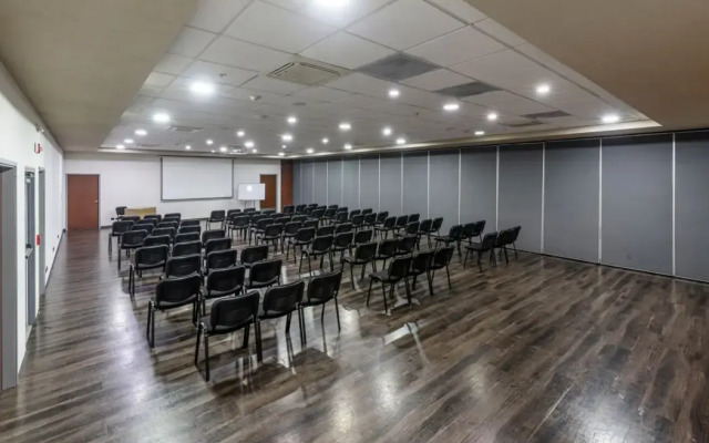City Express Plus by Marriott Bogota Aeropuerto
