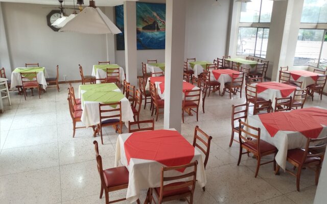 Hotel Palmeras