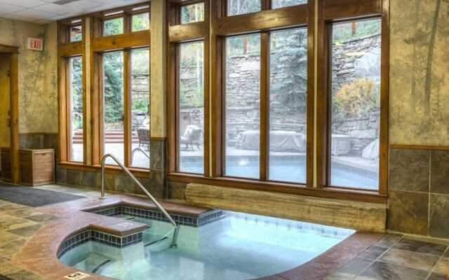 Premier 3 Bedroom Timbers Ski in, Ski out Vacation Rental at the Timbers With the Best Access to Skiing in Keystone