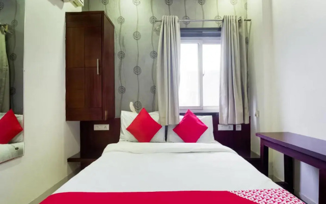 Oyo Hotel M