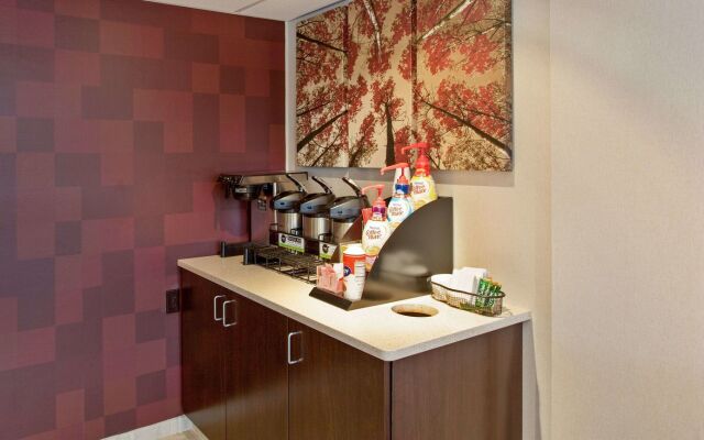 Red Roof Inn PLUS+ Nashville Airport