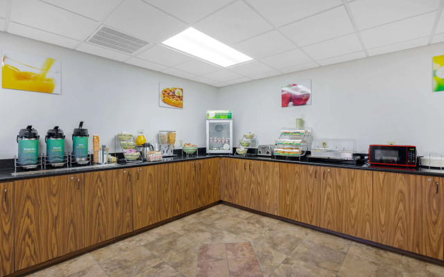 Quality Inn and Suites Monterey, TN - Crossville, TN