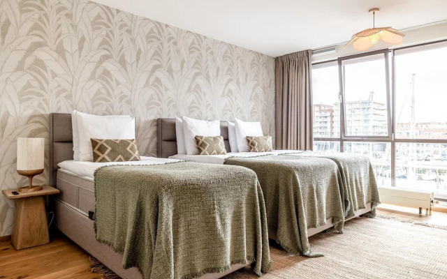 Scheveningen Flat Near Beach