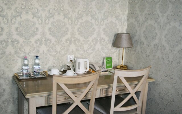 Moskva Hotel