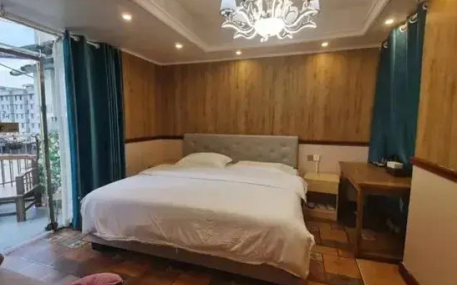 Nanjiang Hongfan Liyuan Hotel