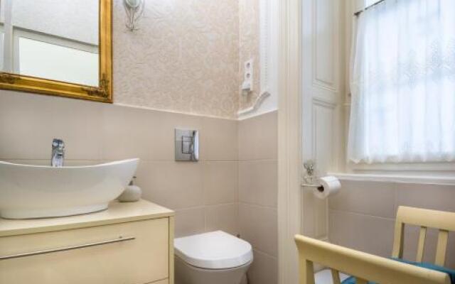 Bella DeLux Apartment