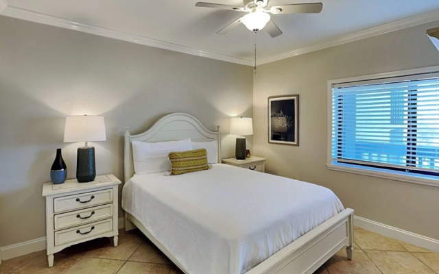 Shipwatch Surf & Yacht #301d