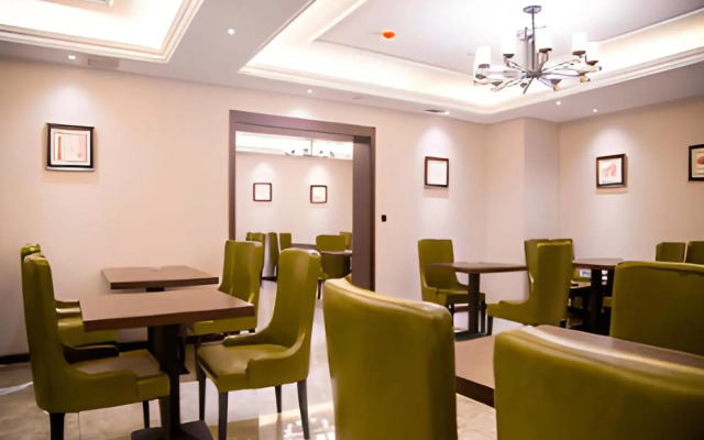 Elan Hotel Mudanjiang Railway Station