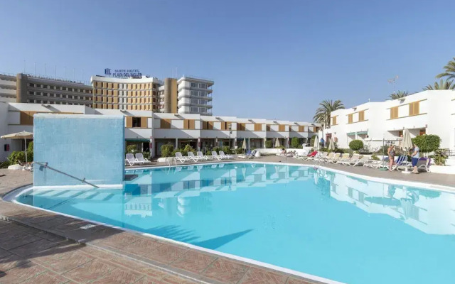 Blissful Holiday Home in Maspalomas With Swimming Pool