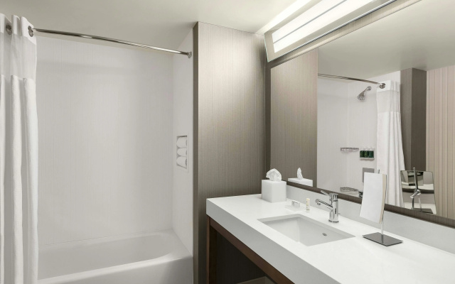 Courtyard by Marriott Seattle Northgate