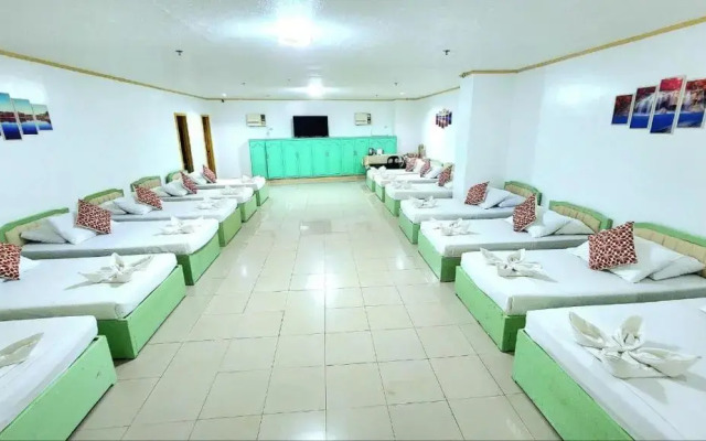 The DYNASTY COURT Hotel
