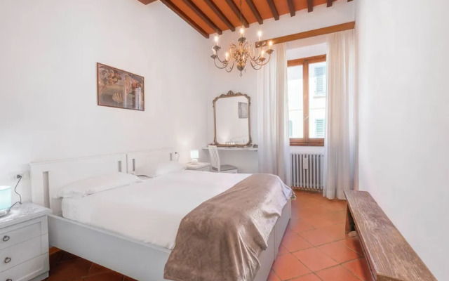 Chiara Apartment In Porta San Frediano