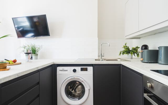 HG Collection - Cardiff City - Sleeps 6