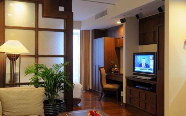 President Park - Ebony Towers - unit 11A