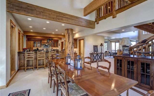 Aspen Hollow #3 5 Bedroom Townhouse