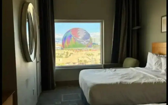The Platinum Hotel