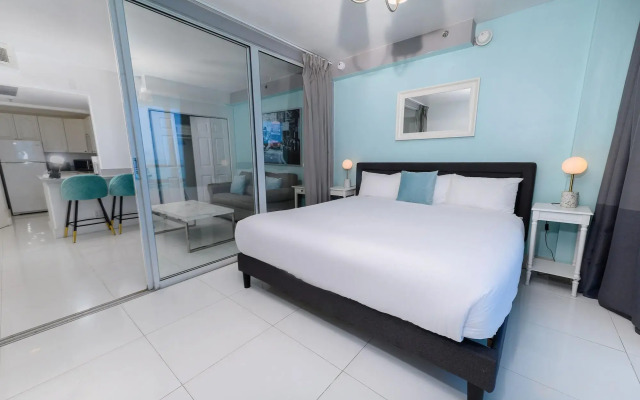SeaStays Apartments