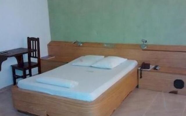 Comodoro Tourist Hotel