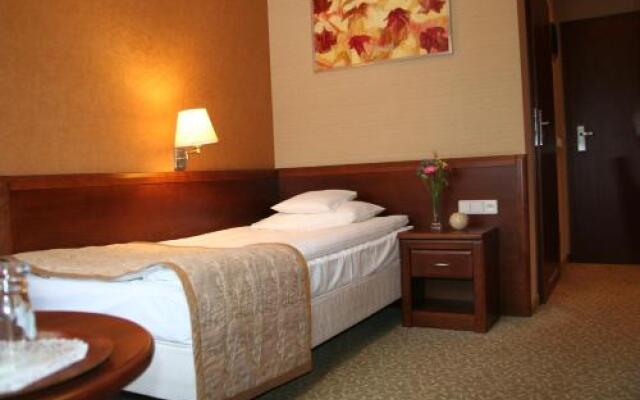 Hotel Centuria Wellness & SPA
