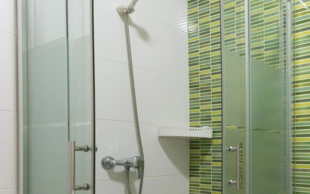 B09 - Downtown Spa Apartment