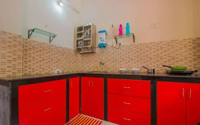 OYO 13794 Home Cozy Studio Utorda Beach