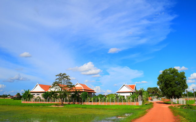 Dontrei Villa Angkor