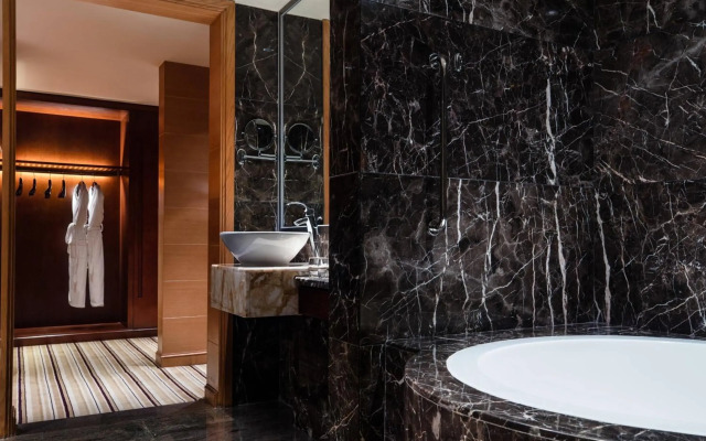 Sheraton Shunde Hotel