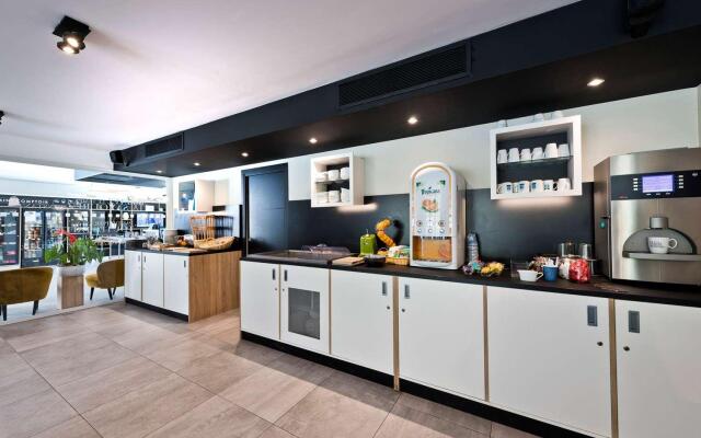 Appart'hôtel Kyriad Résidence Cabriès - Plan de Campagne