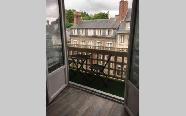 Appart cosy basilique et carmel