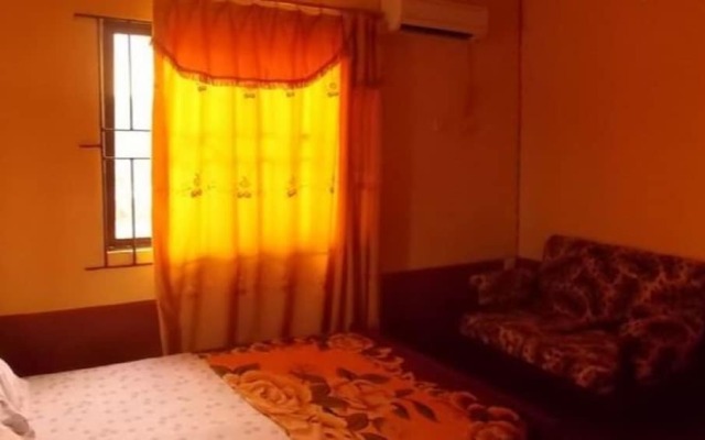 Amen Garden Hotel