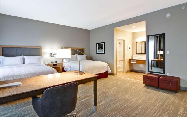 Hampton Inn & Suites by Hilton Grande Prairie