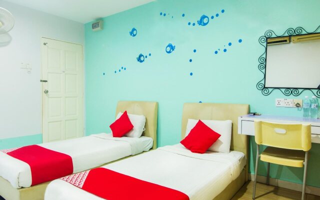 OYO 880 Hotel Purple Town