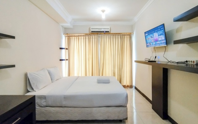 Strategic And Comfortable Studio Room At Galeri Ciumbuleuit 1 Apartment – Guest Rooms – Bandung
