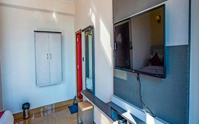 Fabhotel Prime Mayanka