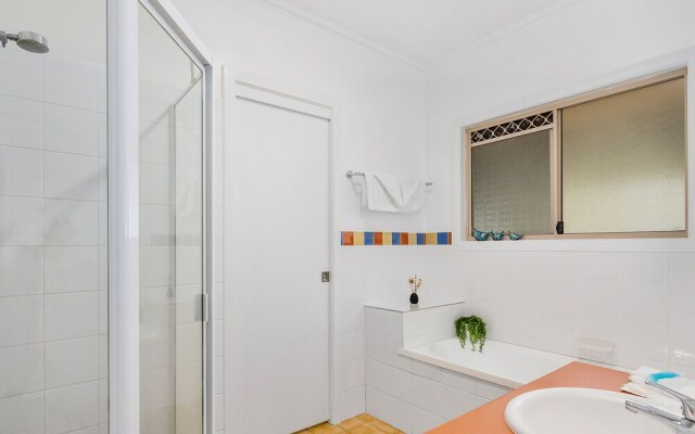 Hastings Cove Apartment