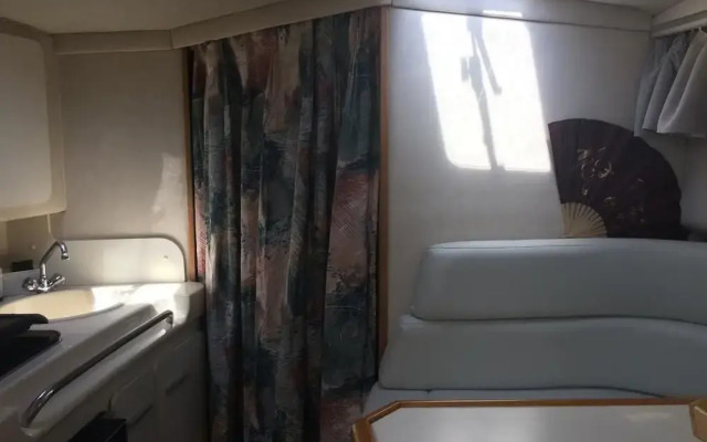 Boat Vedette Arlequin