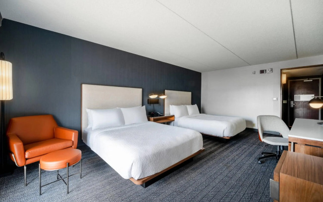 Courtyard by Marriott Columbus Airport