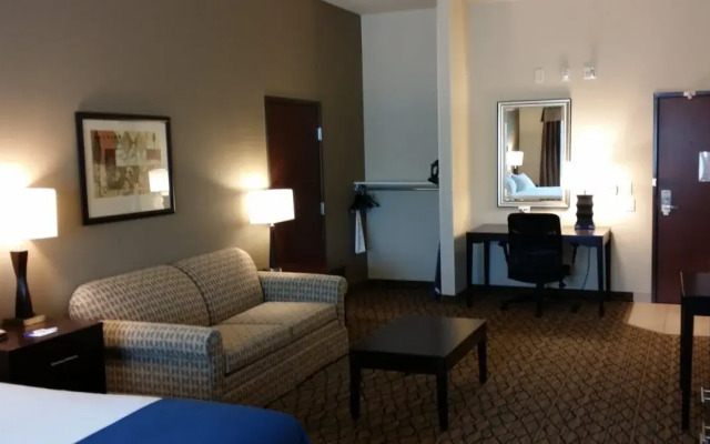 Holiday Inn Express & Suites Deming Mimbres Valley