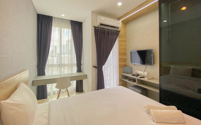 Elegant And Homey Studio Ciputra World 2 Apartment