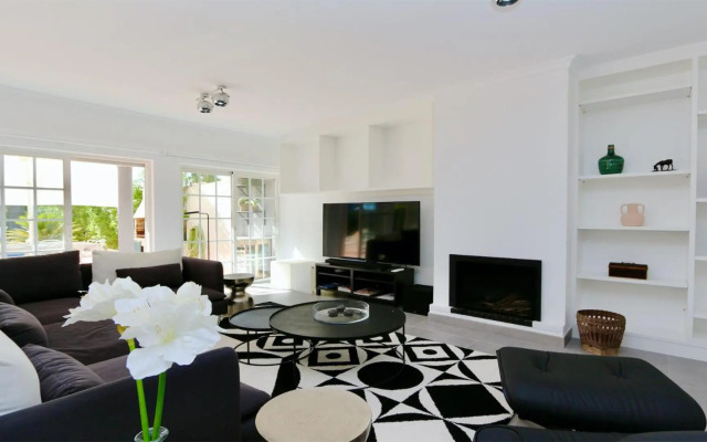 Vila Castro, Cleverdetails CD239