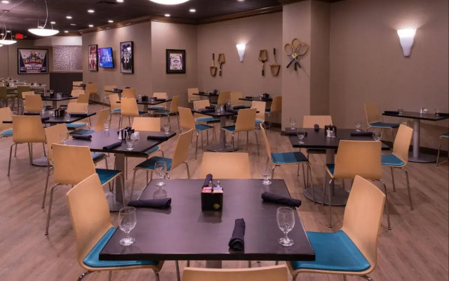 Отель The Arch Convention Hotel