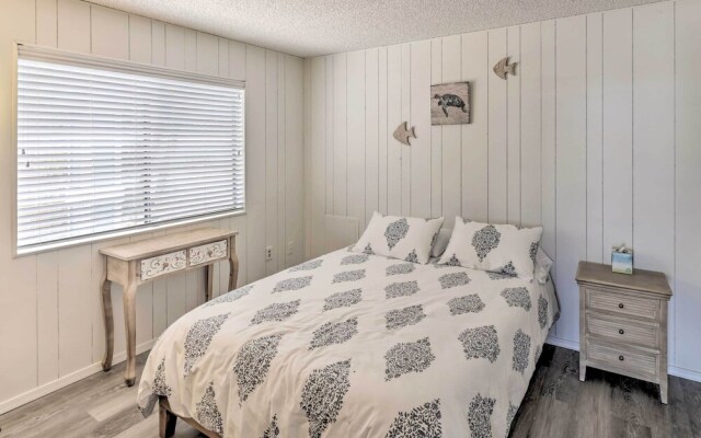 Riverfront Bullhead City Home w/ Private Dock