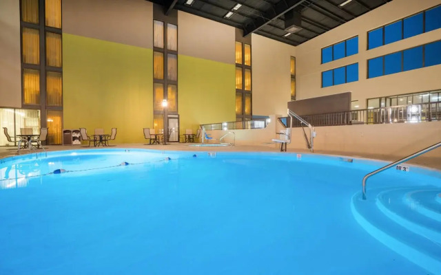 Holiday Inn Morgantown - Reading Area by IHG